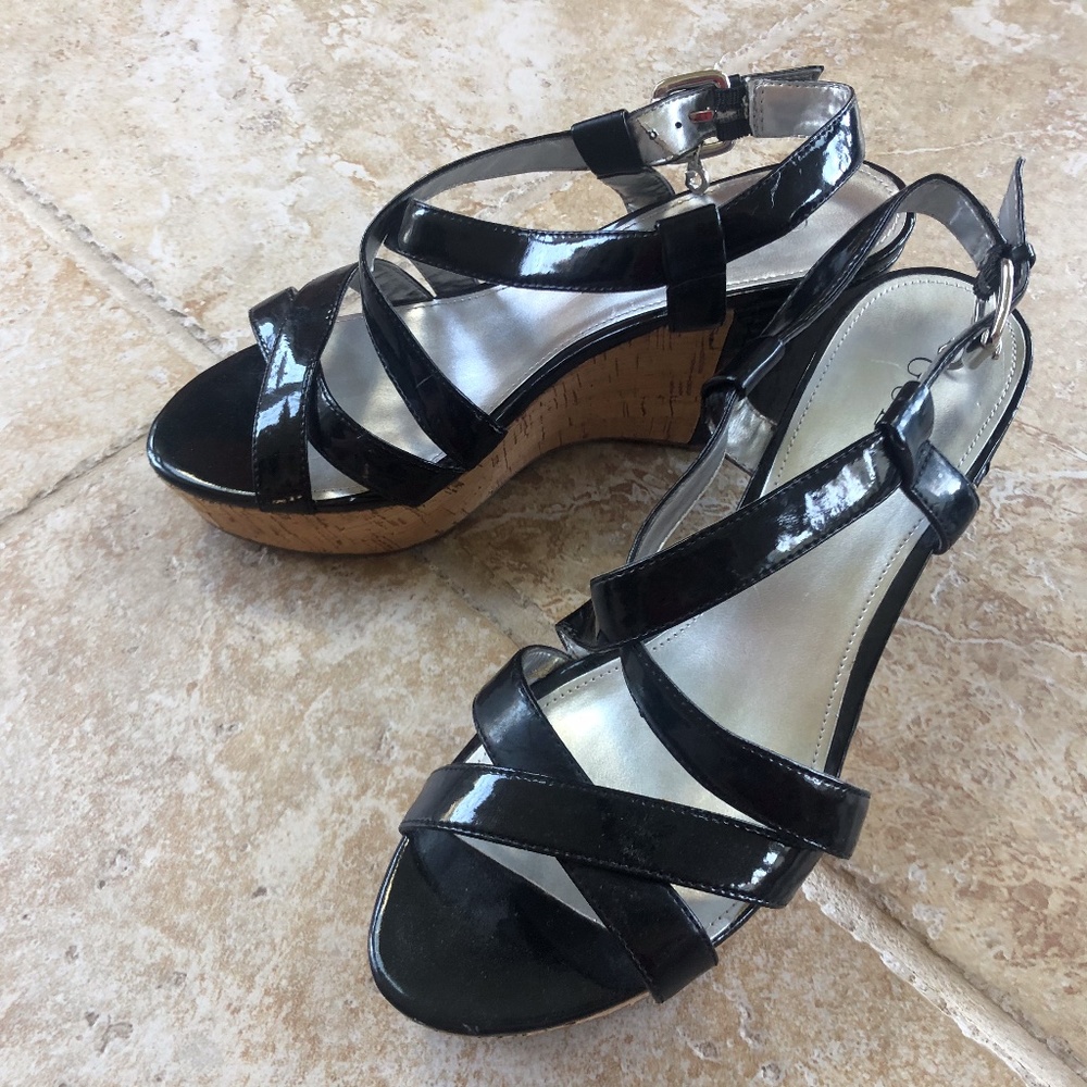 Guess Sandal Wedges - Size 7.5